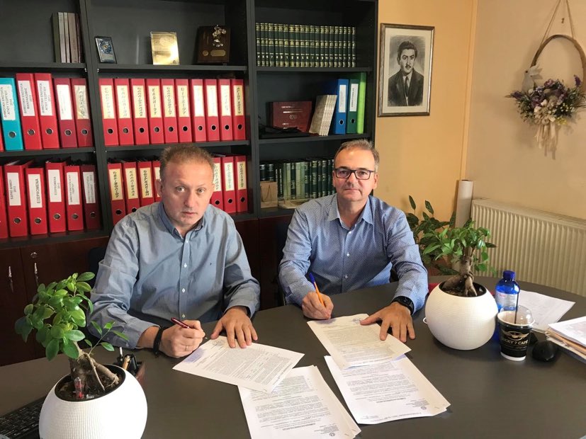 ypografi sumvasis me kaltsas a.e kataskevi odikou diktiou dimou makrakomis