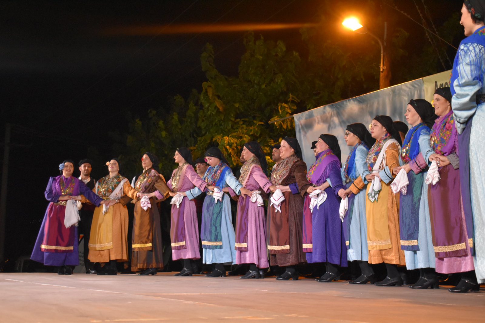 Πραγματοποιήθηκε το 17ο  Φεστιβάλ Παραδοσιακών χορών «Αθανάσιος Ακρίδας» στην Σπερχειάδα στις 5 Αυγούστου 2023